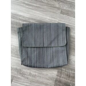 Walter + Ray Tab Airline Seatback Travel Organizer Bag Gray Green Luggage